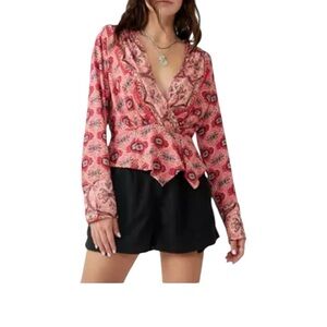 NWT Free People Falling for You Top size Small